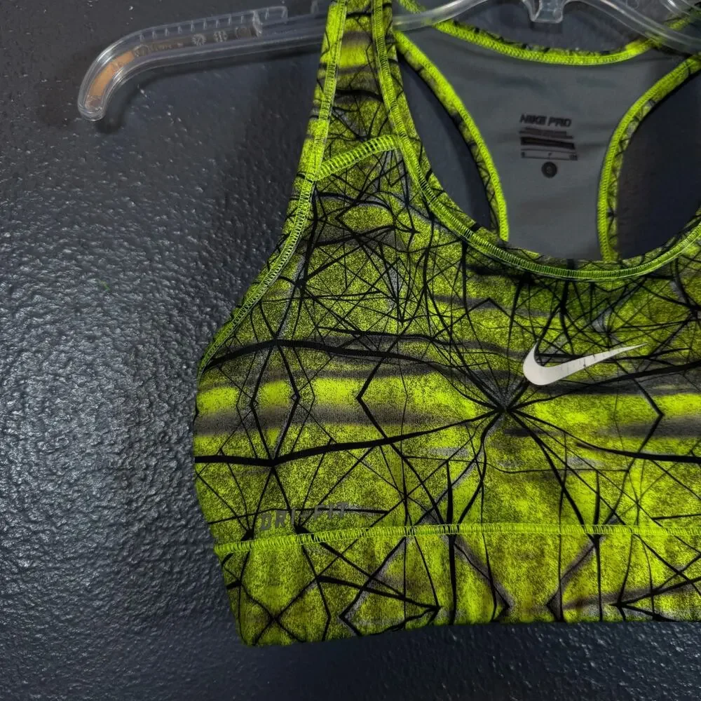Nike Pro S women’s green Geometric abstract tank top bra activewear outdoor gym